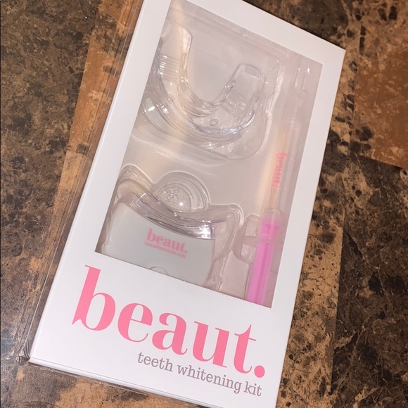 Beaut.BeautyCo Other - NEW! Beaut.BeautyCo Glam Smile Kit!